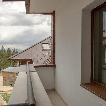 Daire Luxury 2-bedroom By Studenets Center By Flat Mаnager Pamporovo